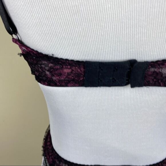 Agent Provocateur Purple Black Bra Garter Set 32B - Picture 8 of 8